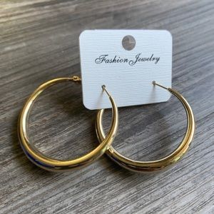 Vain Accessories Jewelry - Fashion Hoop Earrings Vain Accessories Jewelry - Fashion Hoop Earrings